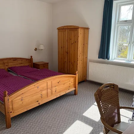 Altes Gutshaus Schwiessel * Prebberede
